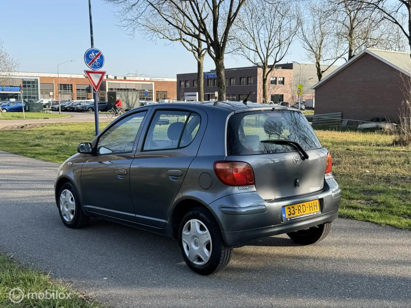 Toyota Yaris 1.3 VVT-i S-Line*NEW APK 3/27*AIRCO*ELEK. RAMEN Blau - 2