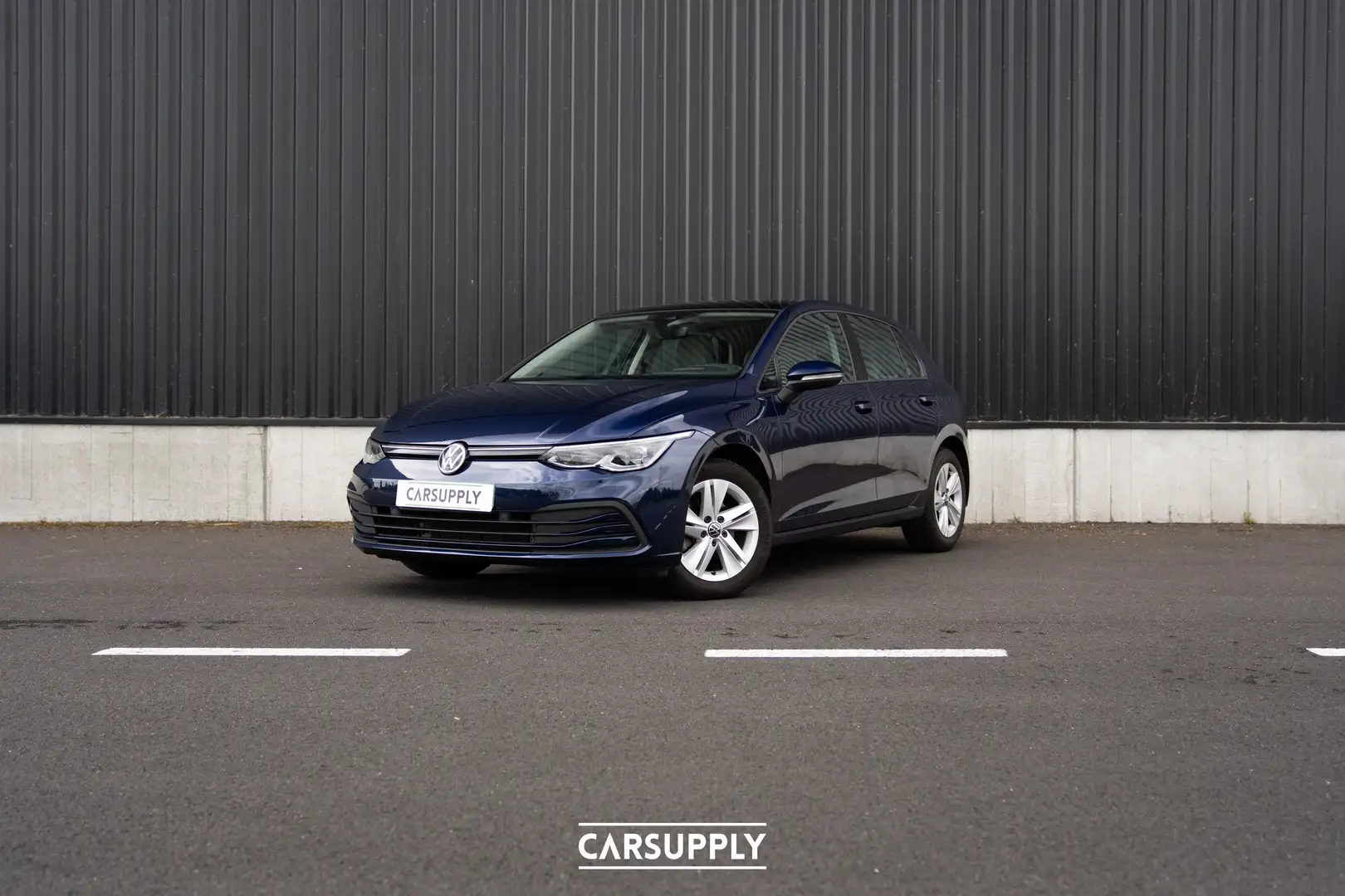 Volkswagen Golf 1.0 TSI  Life - Pano dak - Electrische zetels- BTW Bleu - 1