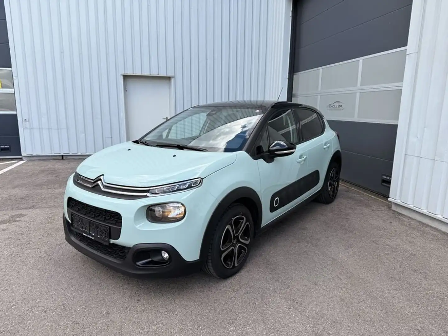Citroen C3 Shine Grün - 1