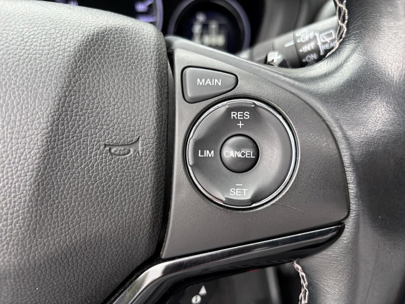 Honda HR-V 1.5 Executive | Allseasons | Trekhaak | P.Camera | — photo 14