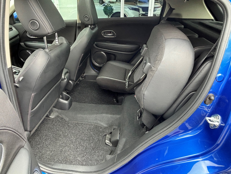 Honda HR-V 1.5 Executive | Allseasons | Trekhaak | P.Camera | — photo 7