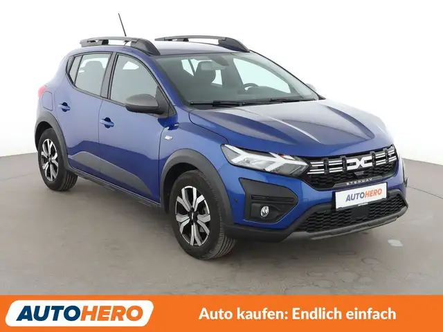 Dacia Sandero view 8