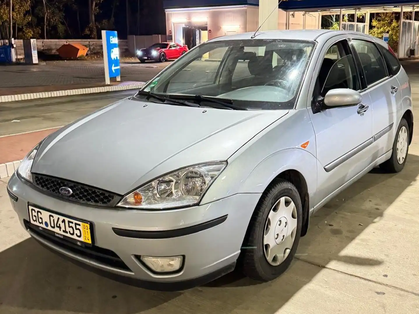 Ford Focus 1.6 * NEUER TÜV * 1. HAND * 71 tKm Laufleistung Silber - 1
