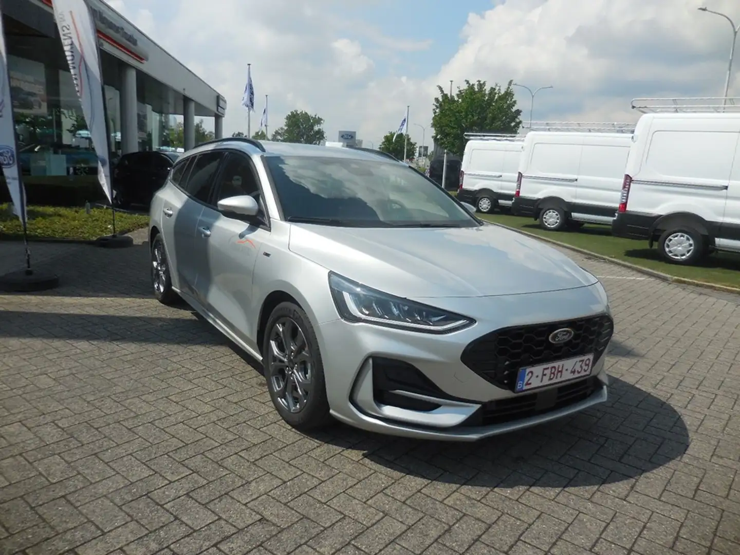 Ford Focus EcoBoost mHEV ST-Line X AUT Zilver - 1