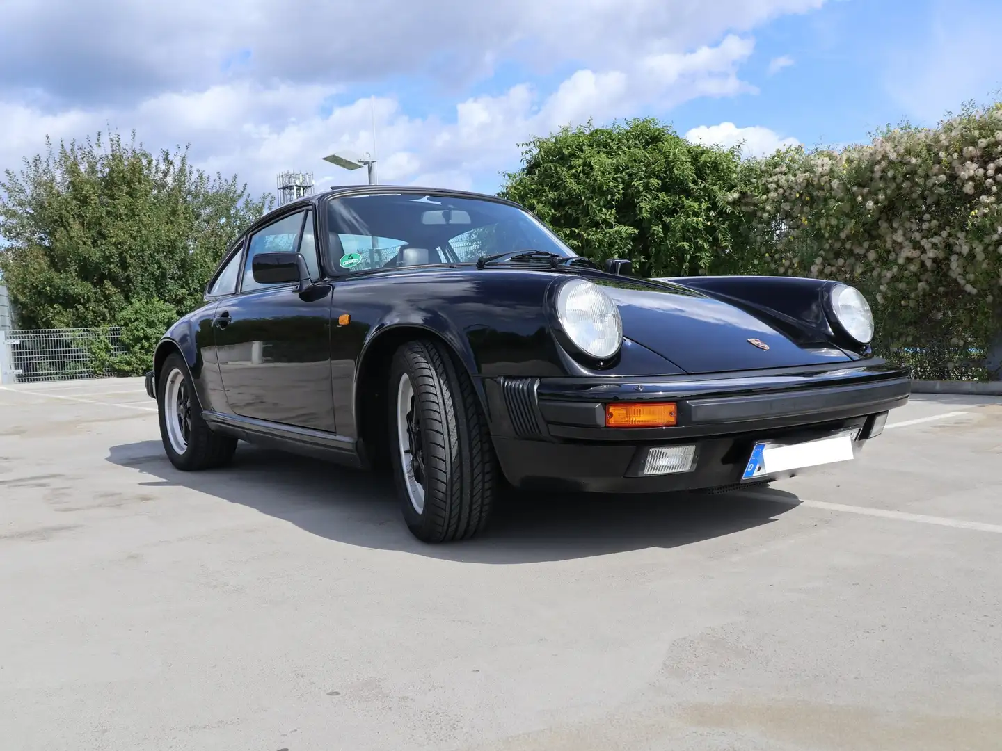 Porsche 911 911 Carrera Schwarz - 1