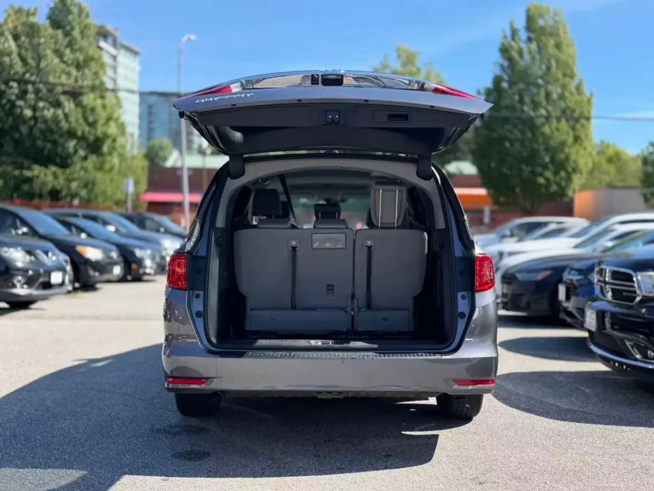 Honda Odyssey photo Honda Odyssey