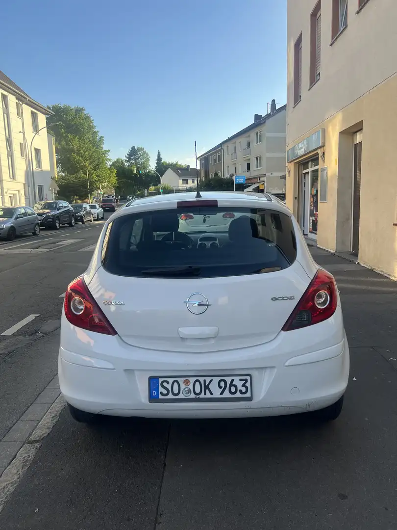 Opel Corsa D - 1