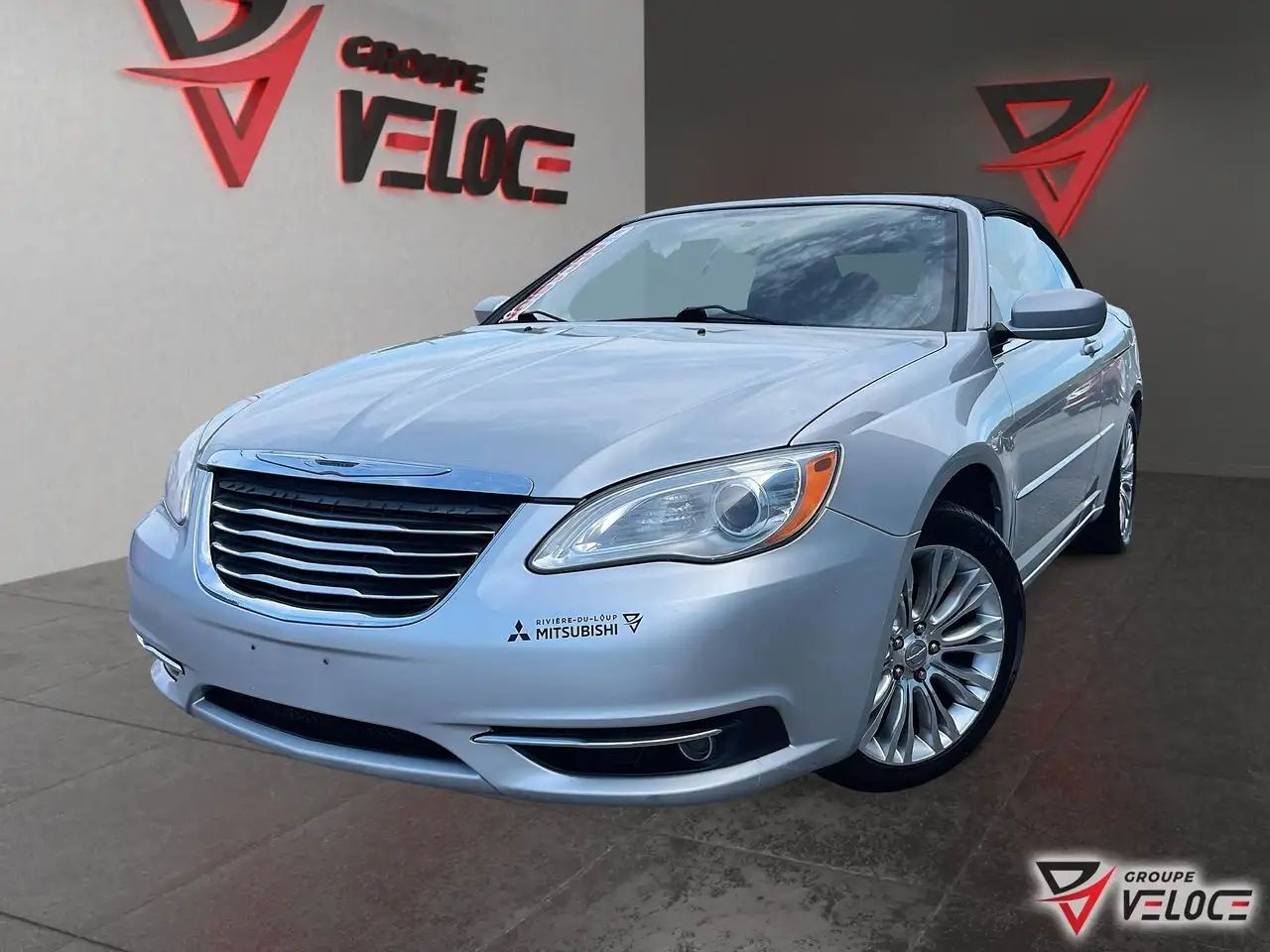 2011 Chrysler 200