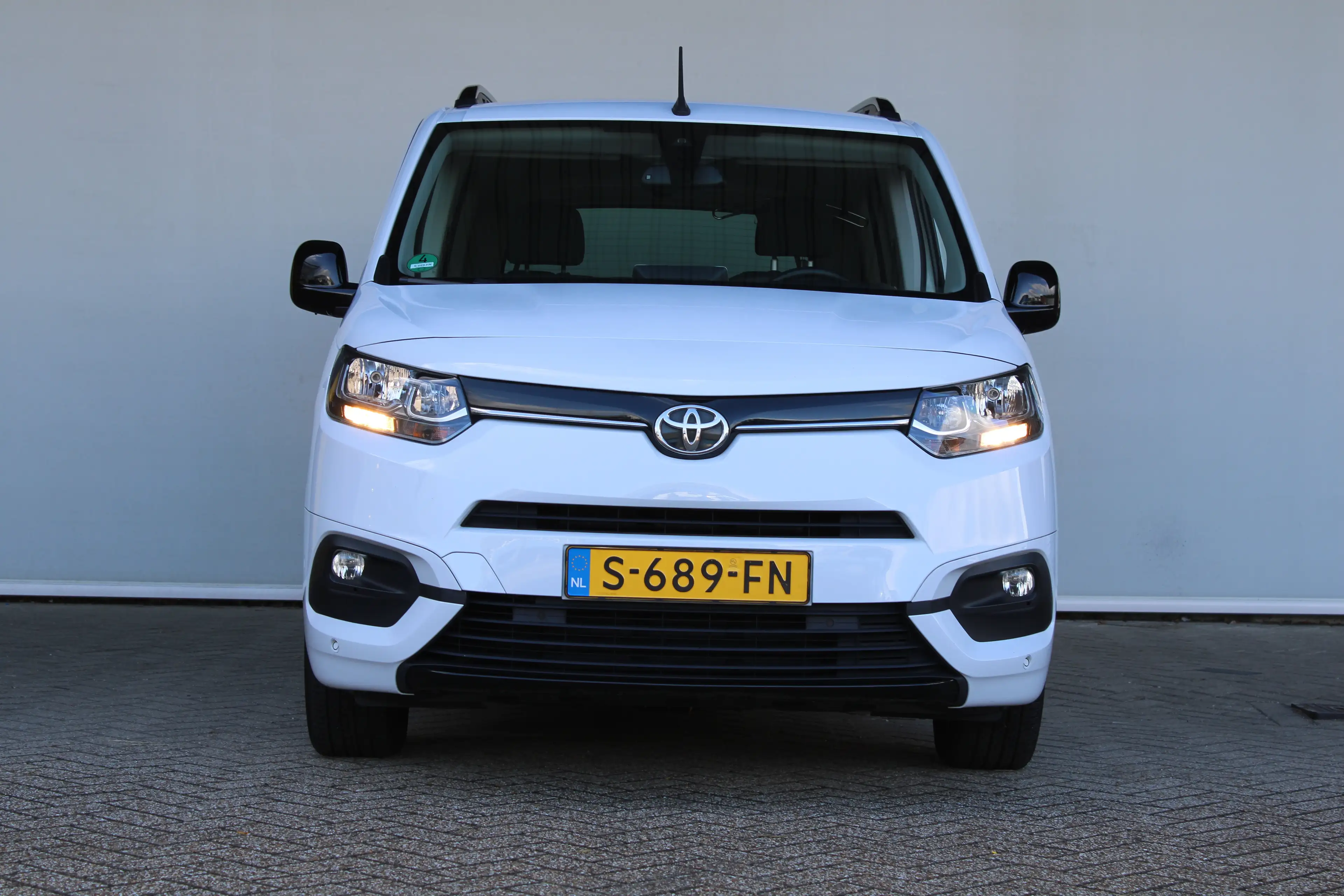Toyota Proace City Verso 1.2 Turbo Active | 5-persoons | Dubbele schu — photo 2