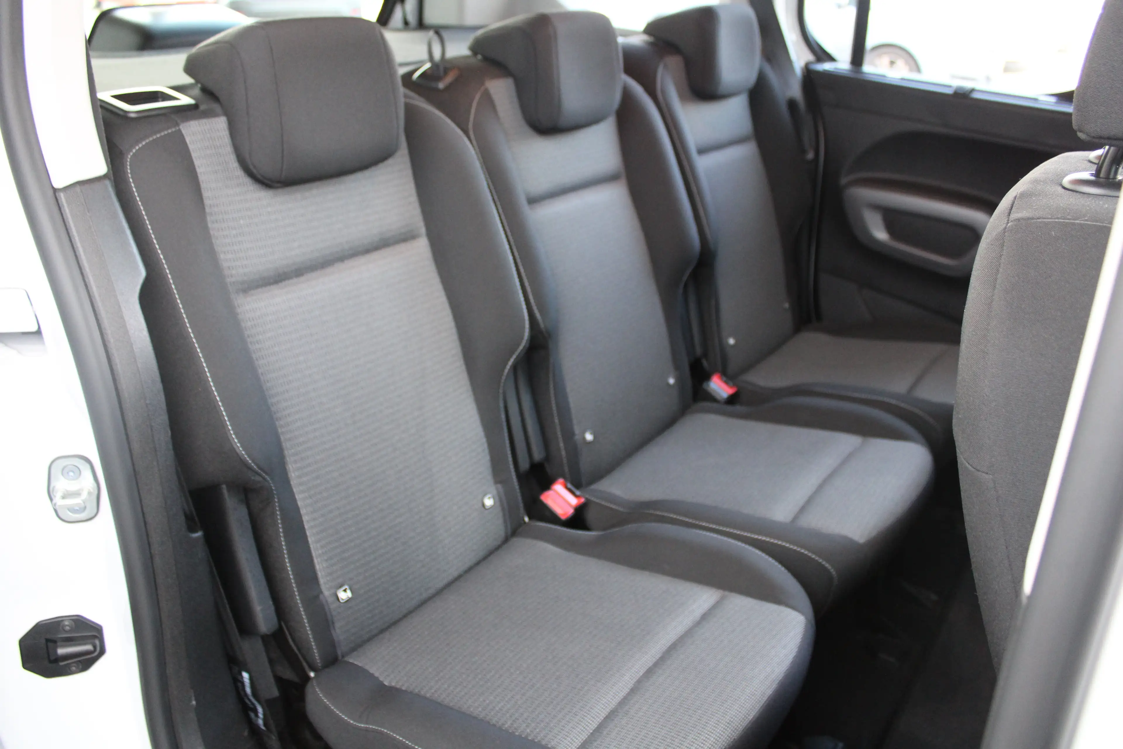 Toyota Proace City Verso 1.2 Turbo Active | 5-persoons | Dubbele schu — photo 14