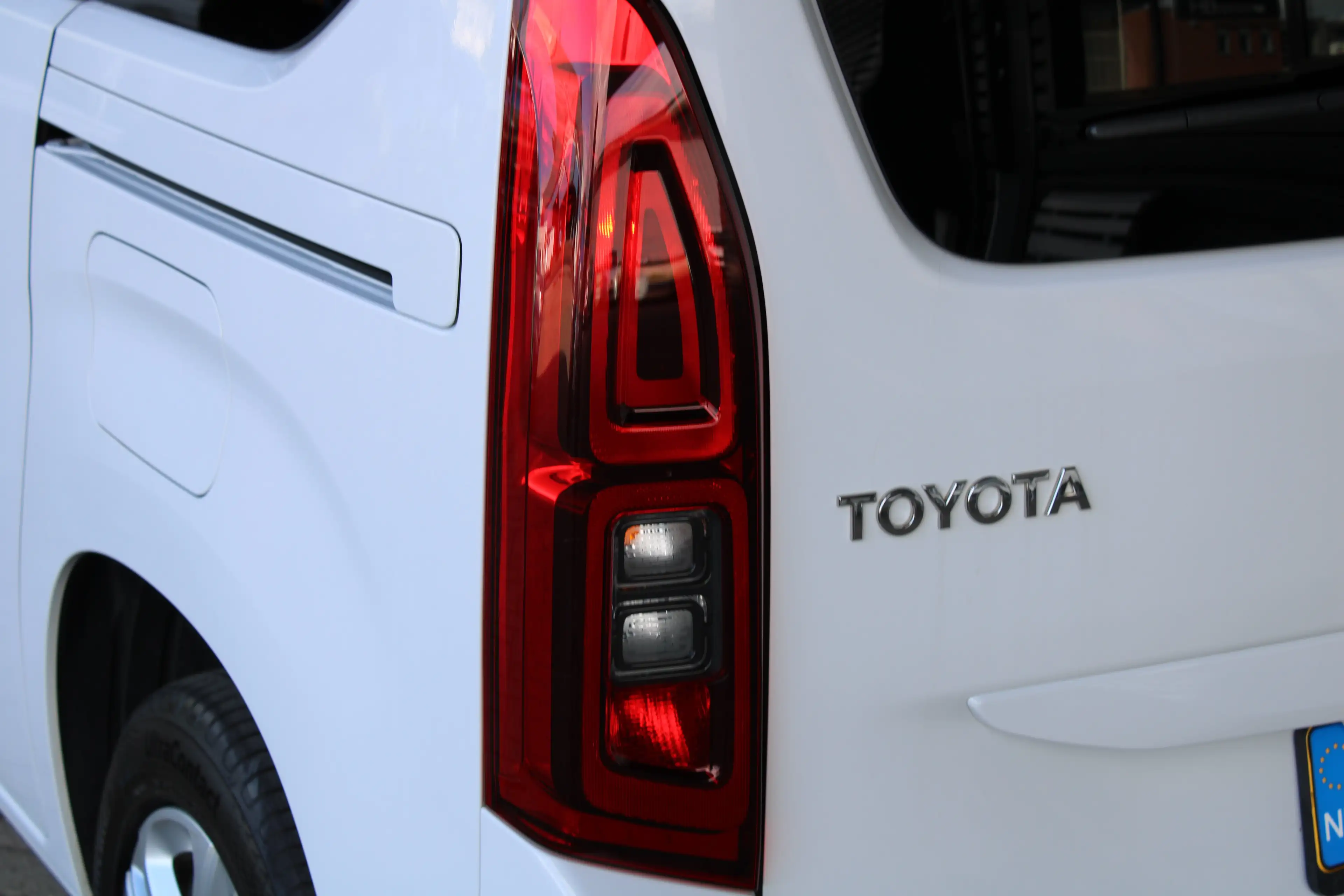 Toyota Proace City Verso 1.2 Turbo Active | 5-persoons | Dubbele schu — photo 32