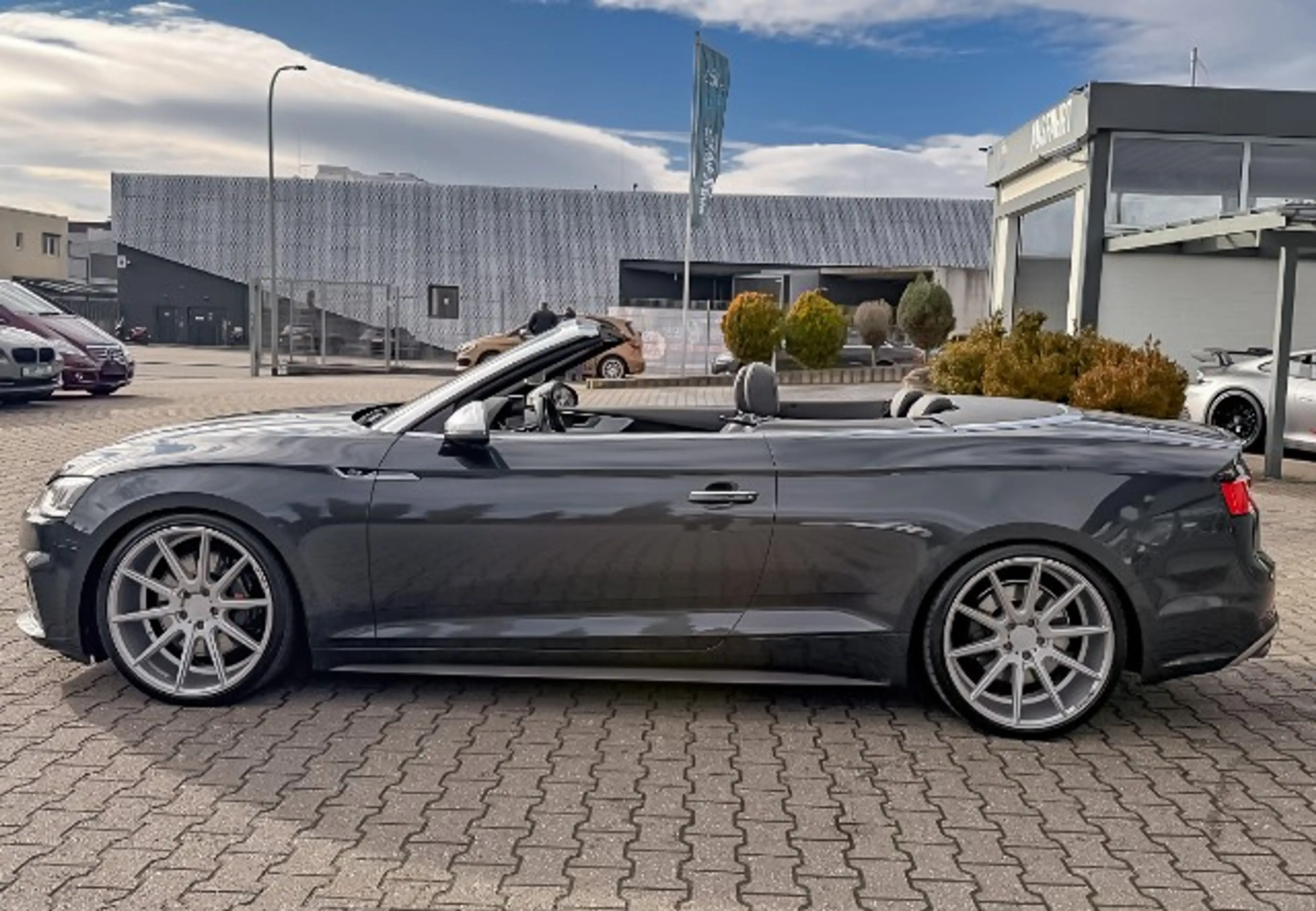 Audi S5 Cabrio 3.0 TFSI quattro Assistenz Virtual 20" DAB — photo 8