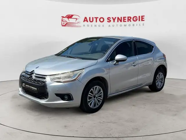 DS Automobiles DS 4 DS4 1.6 e-HDi FAP - 115 - BV ETG6 So Chic
