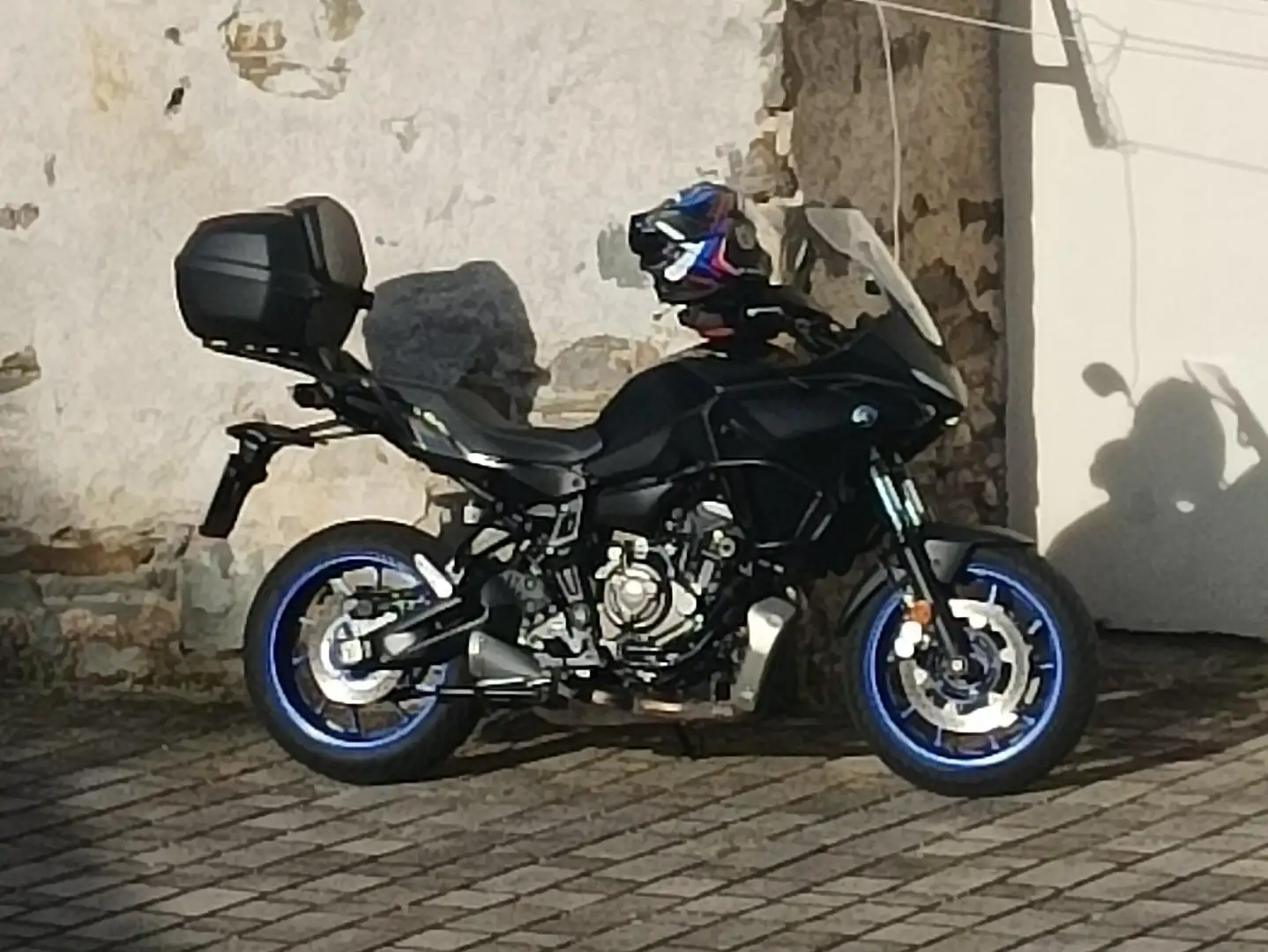 Yamaha Tracer 700 Černá - 1
