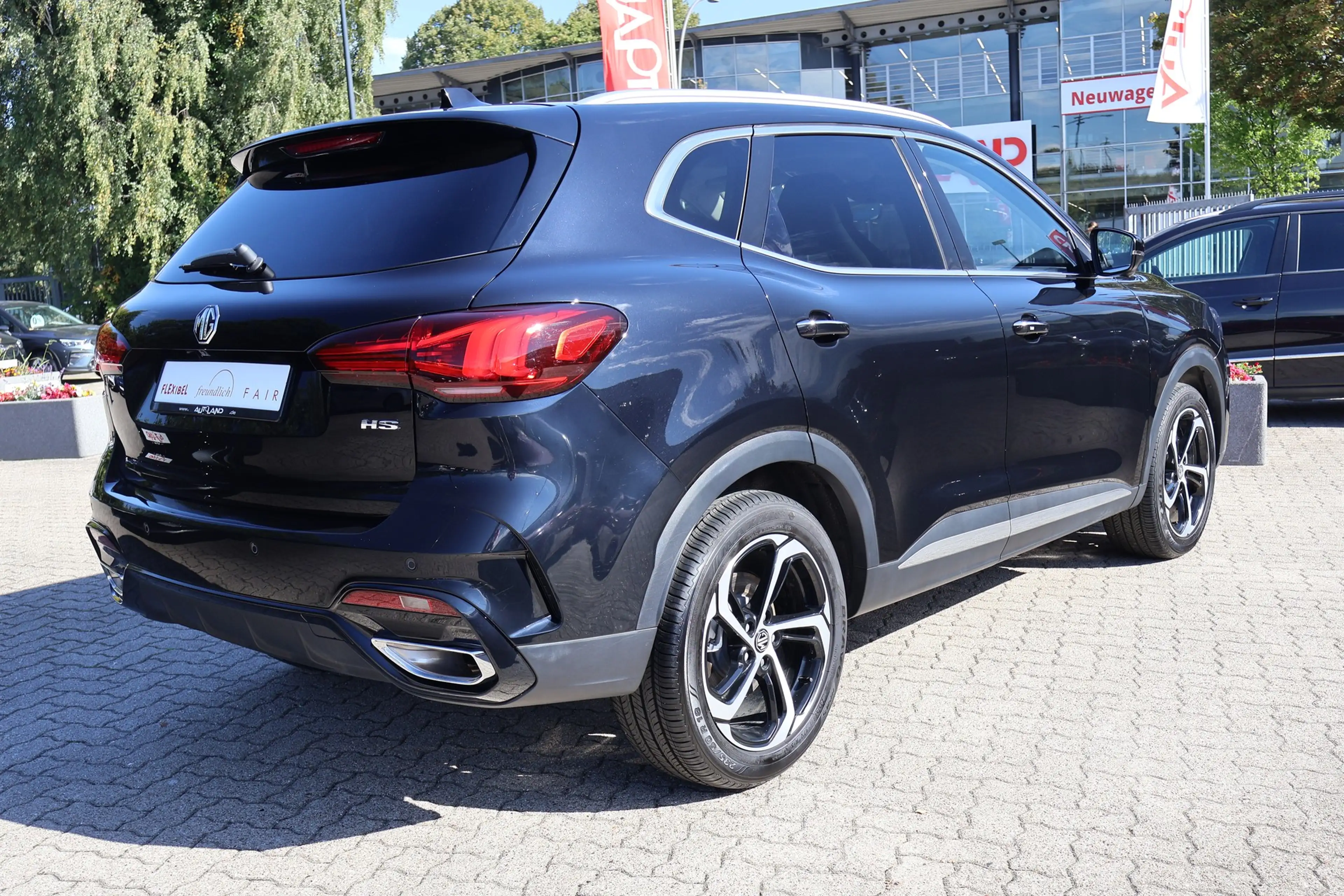 MG HS 1.5 T-GDI Luxury Aut. LED ACC Navi 360° Pano — photo 7