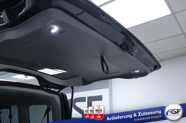 Ford Tourneo Custom view 18