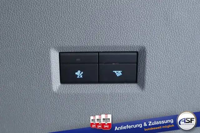 Ford Tourneo Custom view 17