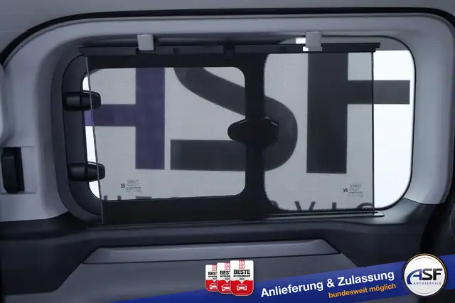 Ford Tourneo Custom view 24