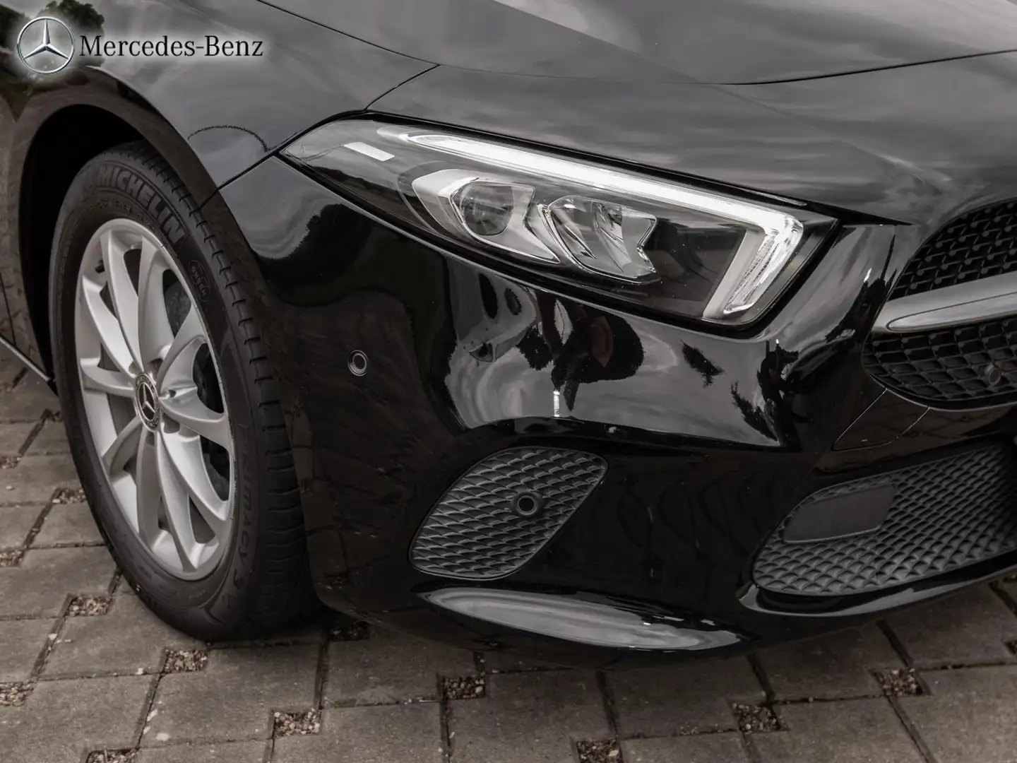 Mercedes-Benz A 180 Kompaktlimousine Progressive MBUX+LED+17 Nero - 2