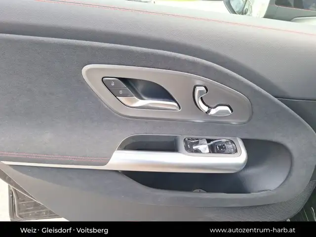 Mercedes-Benz CLA 250 + Ansicht 29