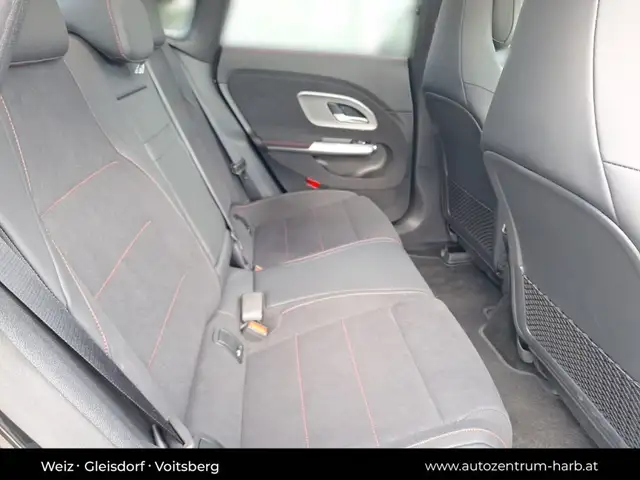 Mercedes-Benz CLA 250 + Ansicht 27