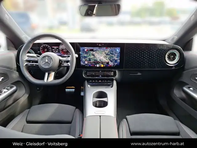 Mercedes-Benz CLA 250 + Ansicht 24
