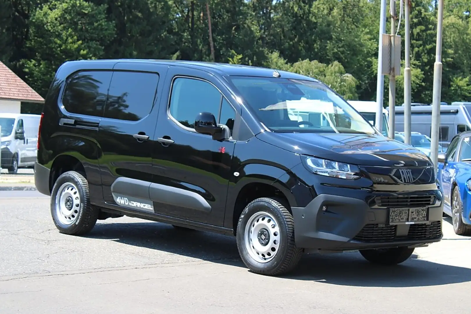 Fiat Doblo Allrad erhöhte Bodenfreiheit um 11cm!Auto... Silber - 1