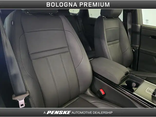 Land Rover Range Rover Evoque view 14