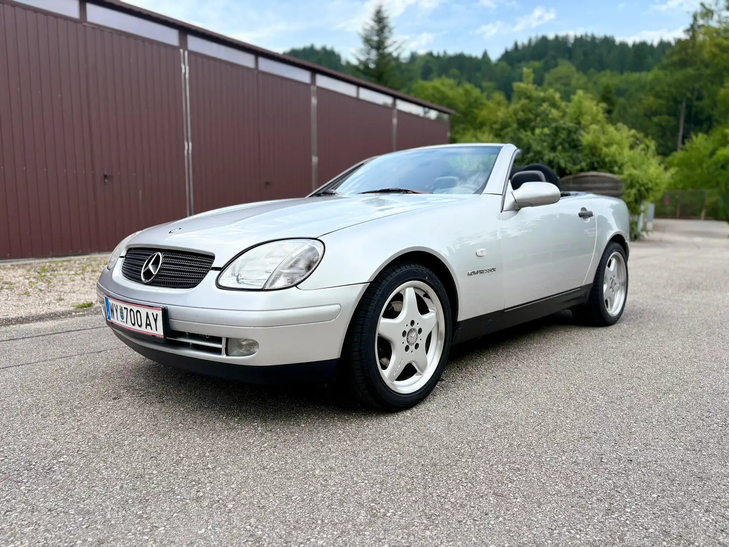 Mercedes-Benz SLK 230 wenig KM | Leder rot | AMG Silber - 1