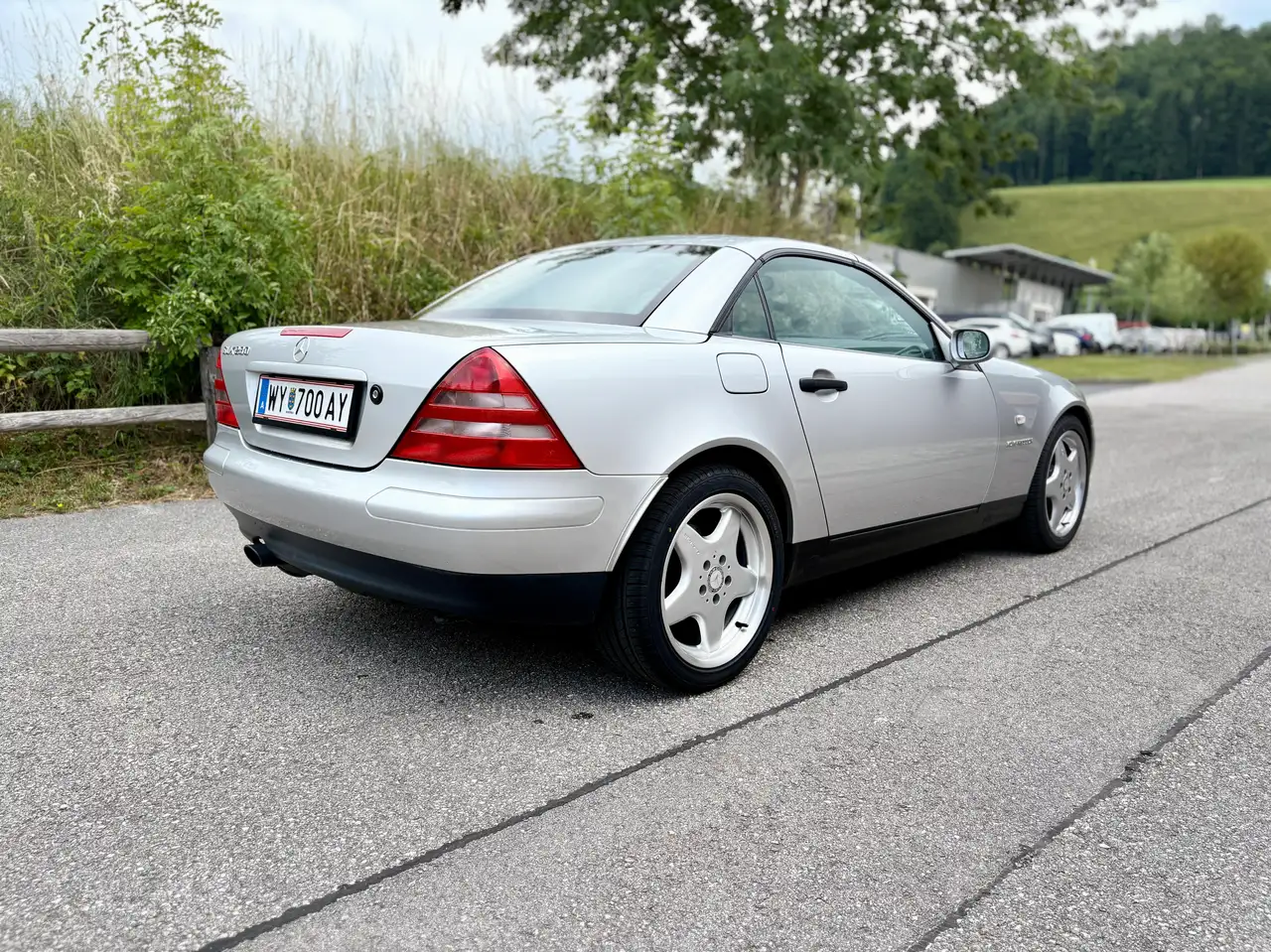 Mercedes-Benz SLK 230 wenig KM | Leder rot | AMG, foto 9