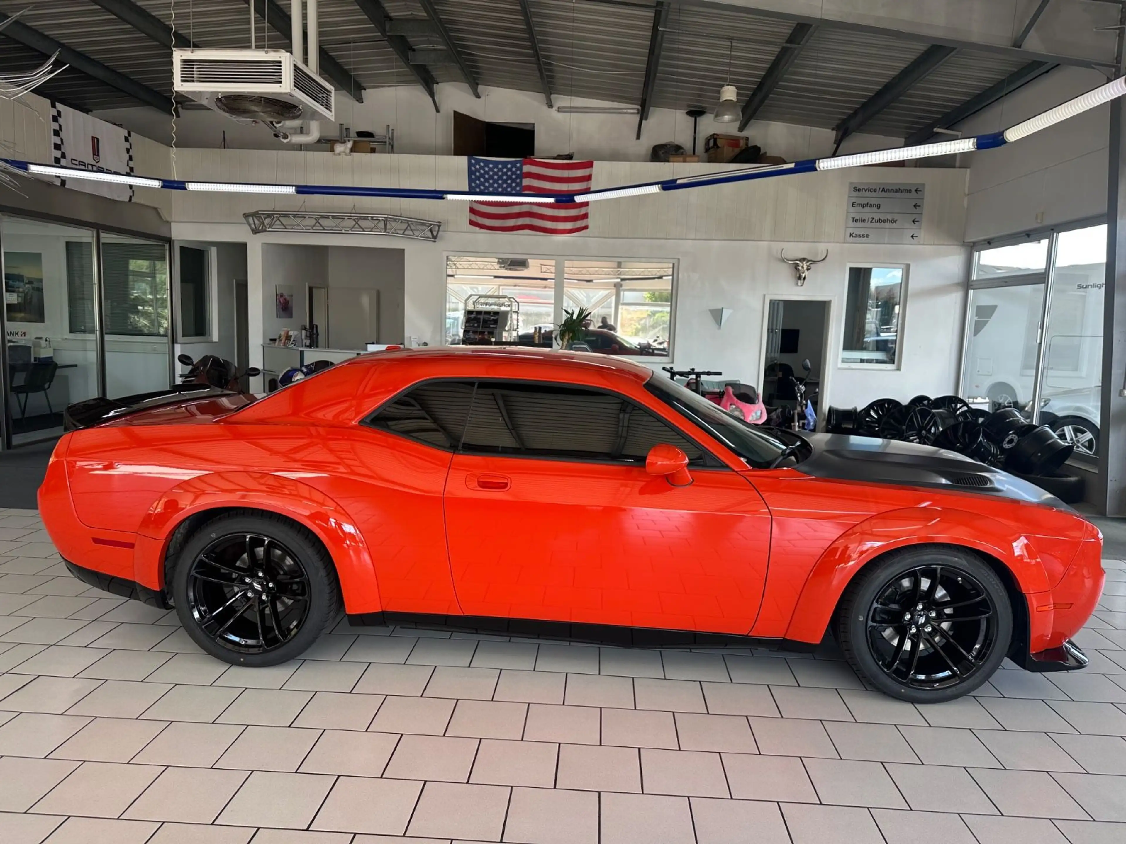 Dodge Challenger 5,7 R/T Aut. Widebody Kamera Leder — photo 7