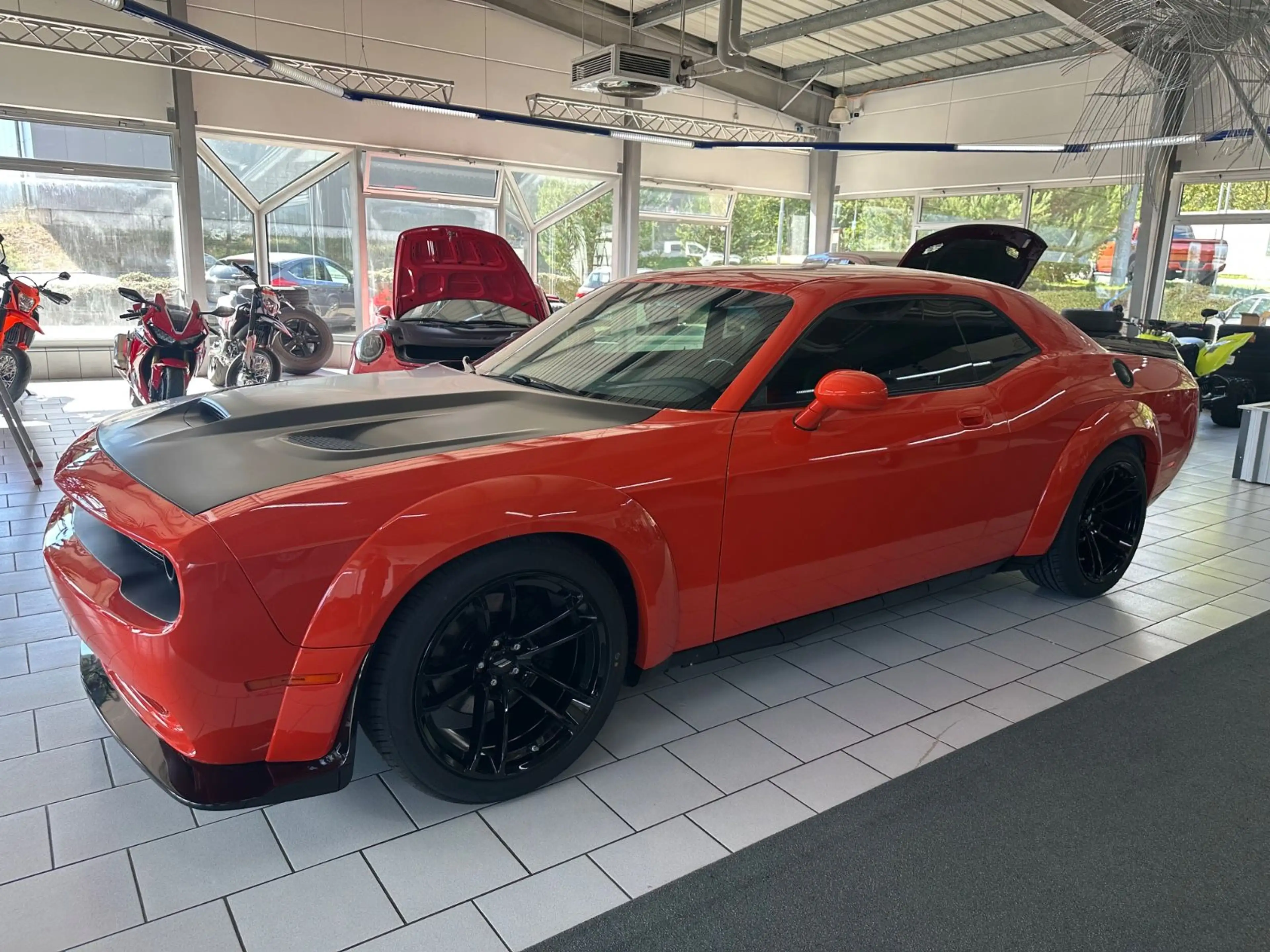 Dodge Challenger 5,7 R/T Aut. Widebody Kamera Leder — photo 14
