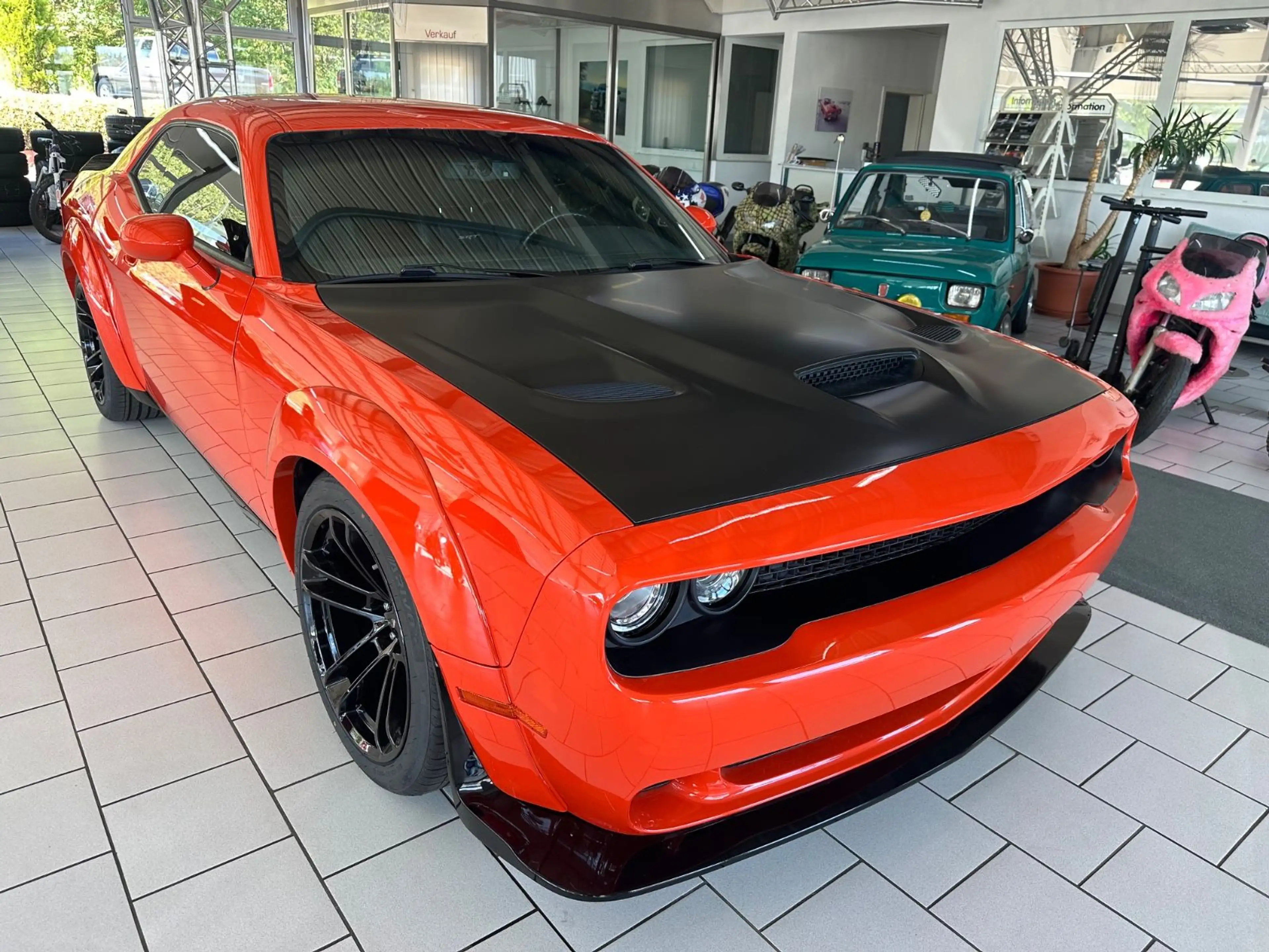 Dodge Challenger 5,7 R/T Aut. Widebody Kamera Leder — photo 3
