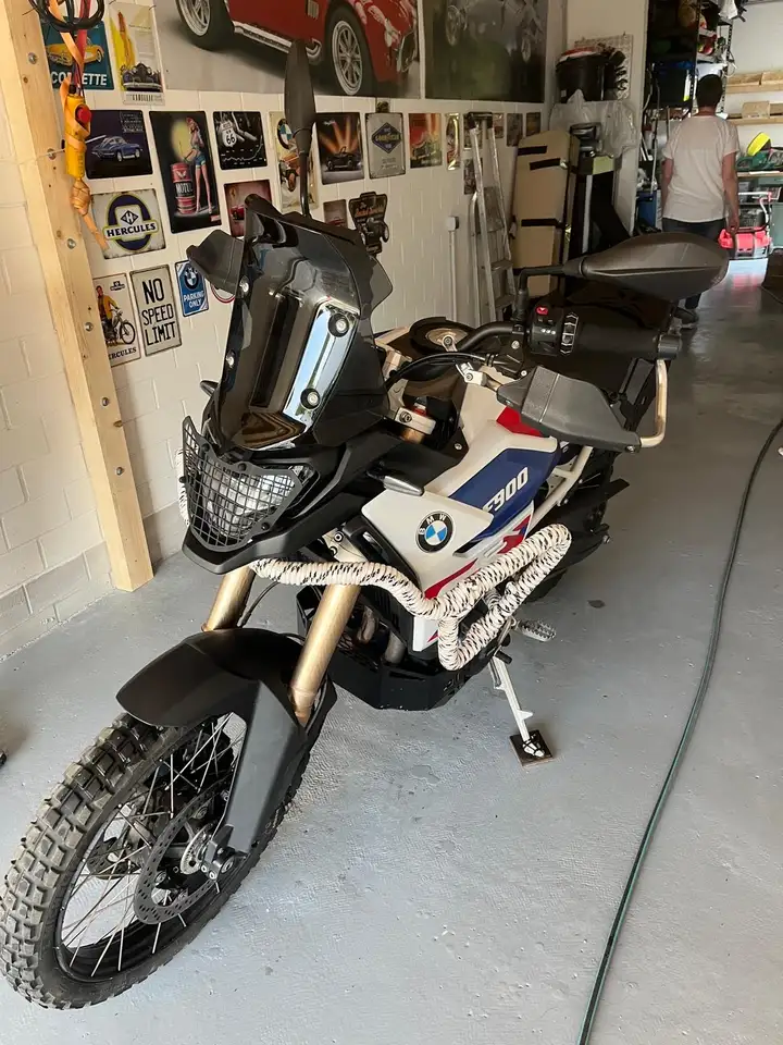 BMW F 900 GS