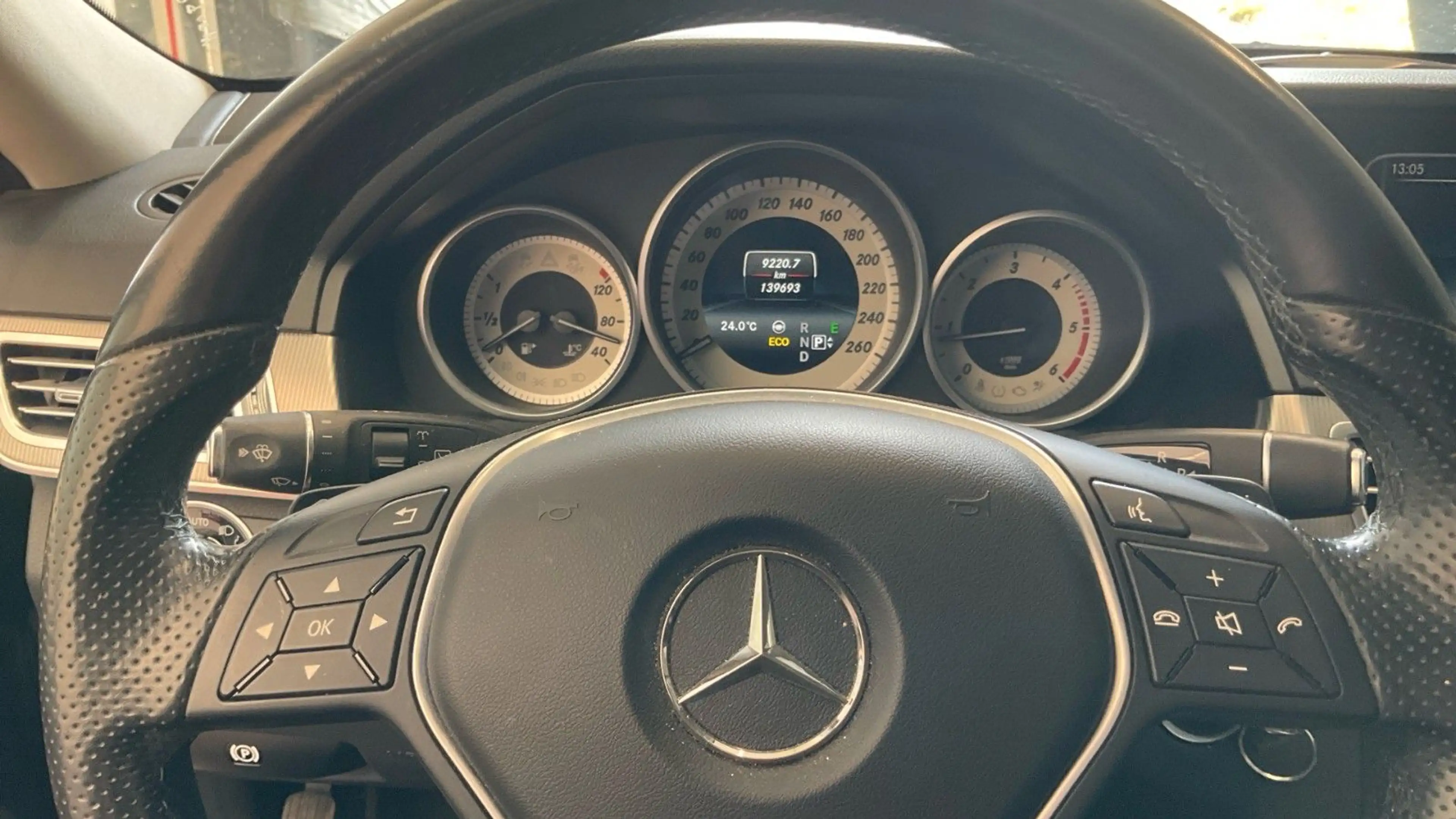 Mercedes-Benz E 250 d BlueTec/9G/ T-Modell/LED/Distronic/360° — photo 8