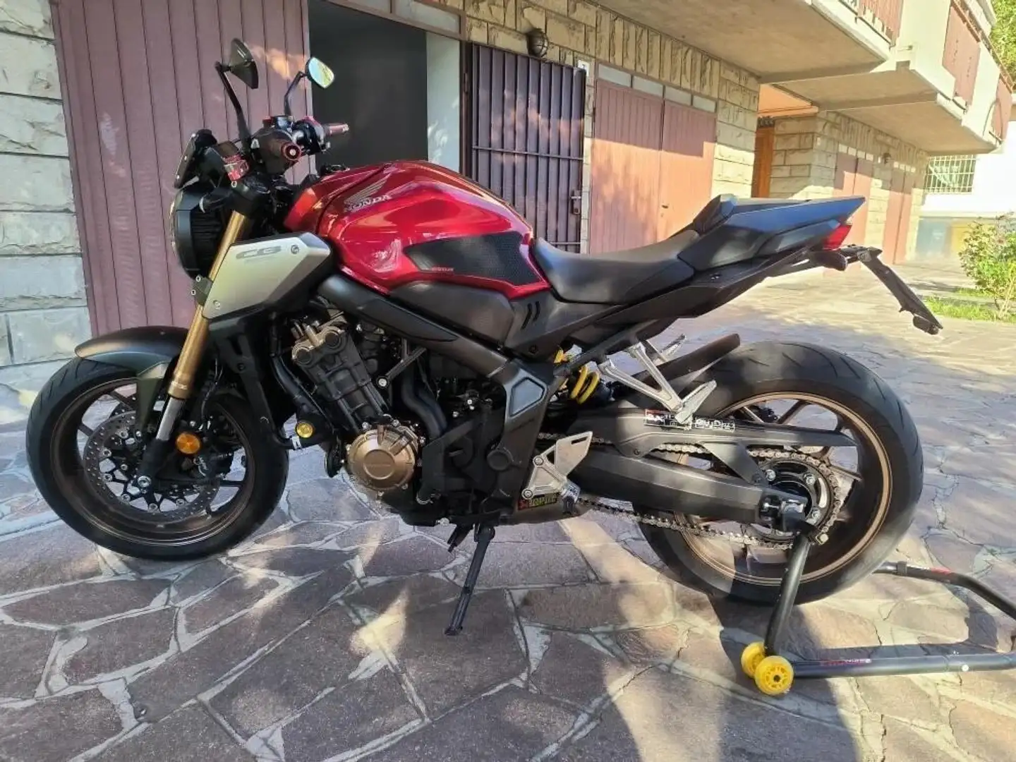 Honda CB 650 R Rosso - 2