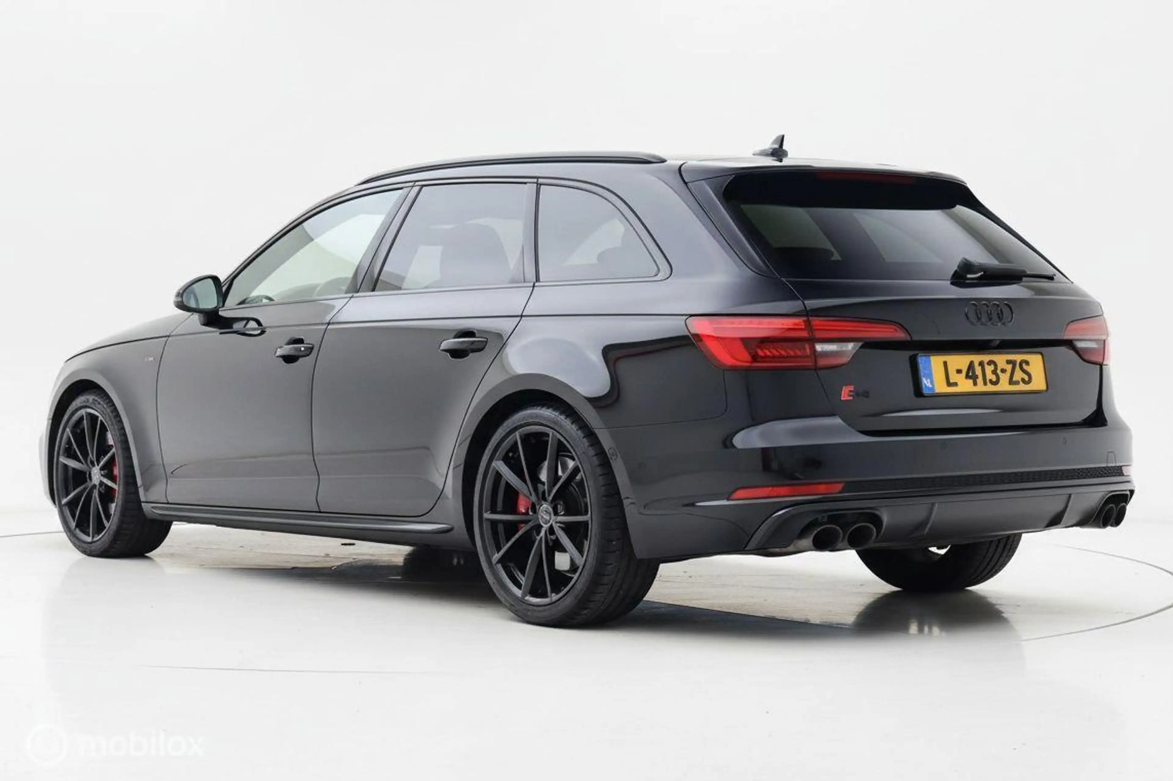 Audi S4 Avant 3.0 TFSI quattro Pro Line+ pano/adaptive/360 — photo 6