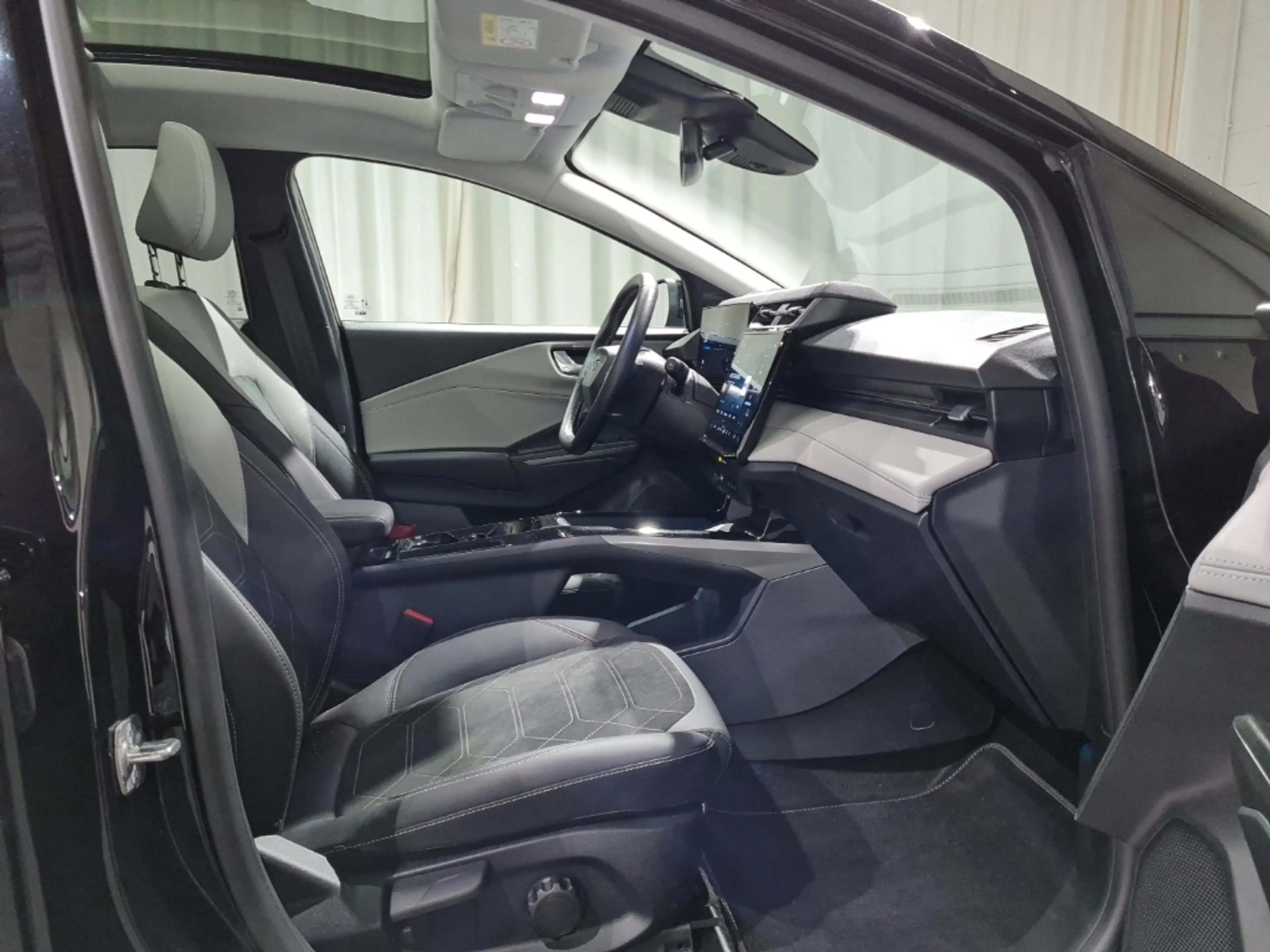 Ford Puma Gen-E Premium*PANO-SD*ACC*SITZHZG*-35%* — photo 4