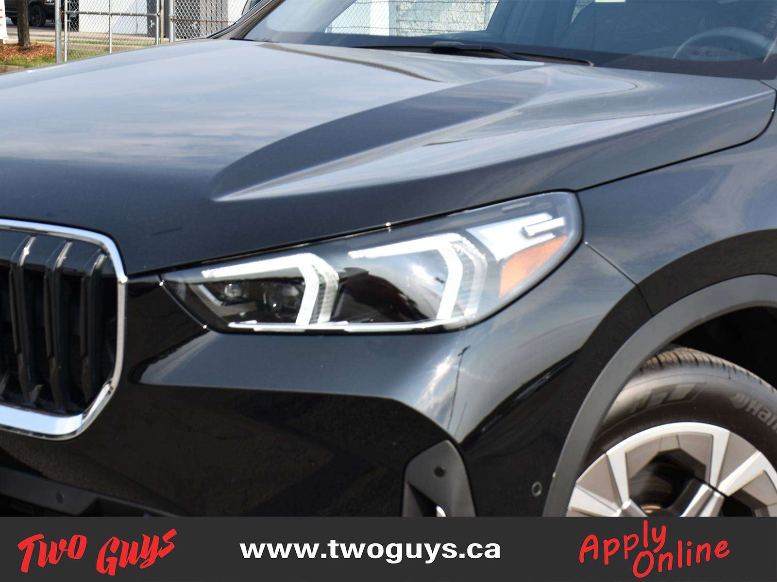 2025 BMW X1 xDrive28i | Premium Essential Pkg | Nav | Panoroof photo 3
