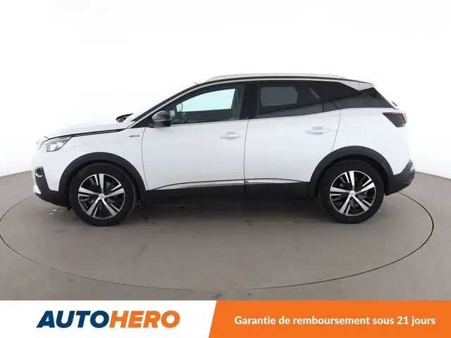 Peugeot 3008 view 3