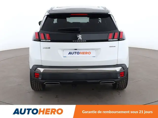 Peugeot 3008 view 5