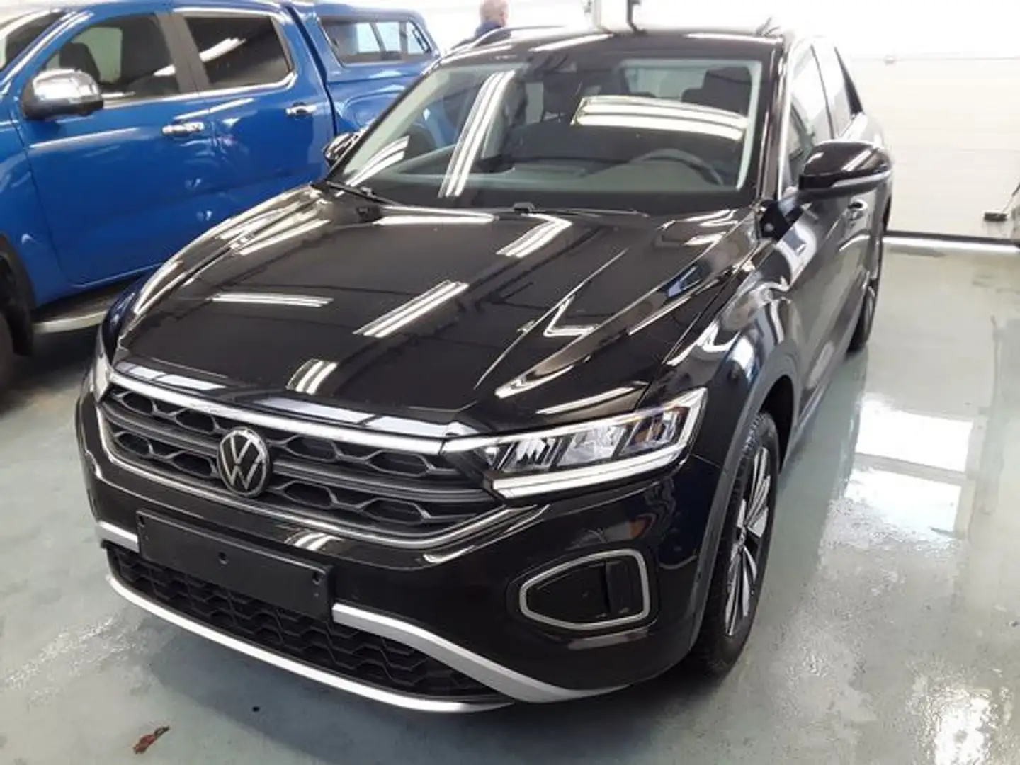 Volkswagen T-Roc MOVE 1.0TSI 110PS ACC.5J-G.AHK.NAVI.2xPDC.LED.APP- Schwarz - 2