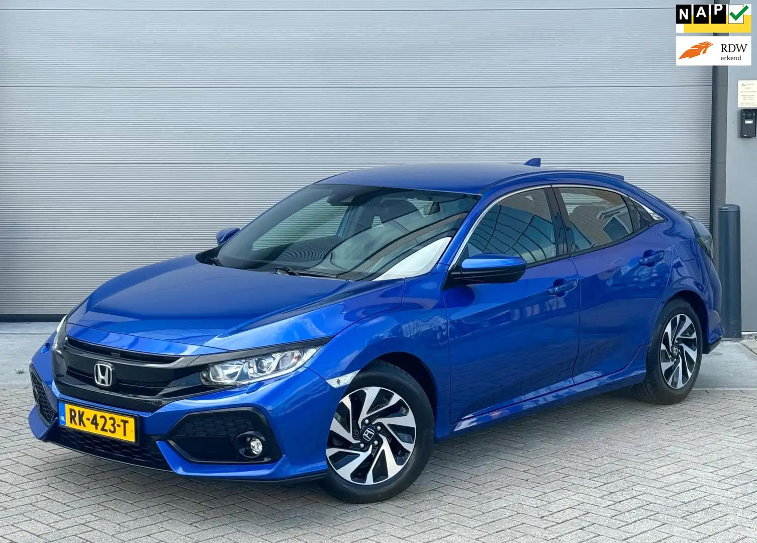 Honda Civic 1.0 i-VTEC 129pk AUT 5D 2018 Blauw NAP|APK 2026 Bleu - 1