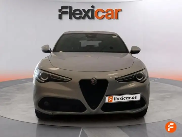 Alfa Romeo Stelvio 2.2 DIESEL SPRINT AWD 2022, foto 2