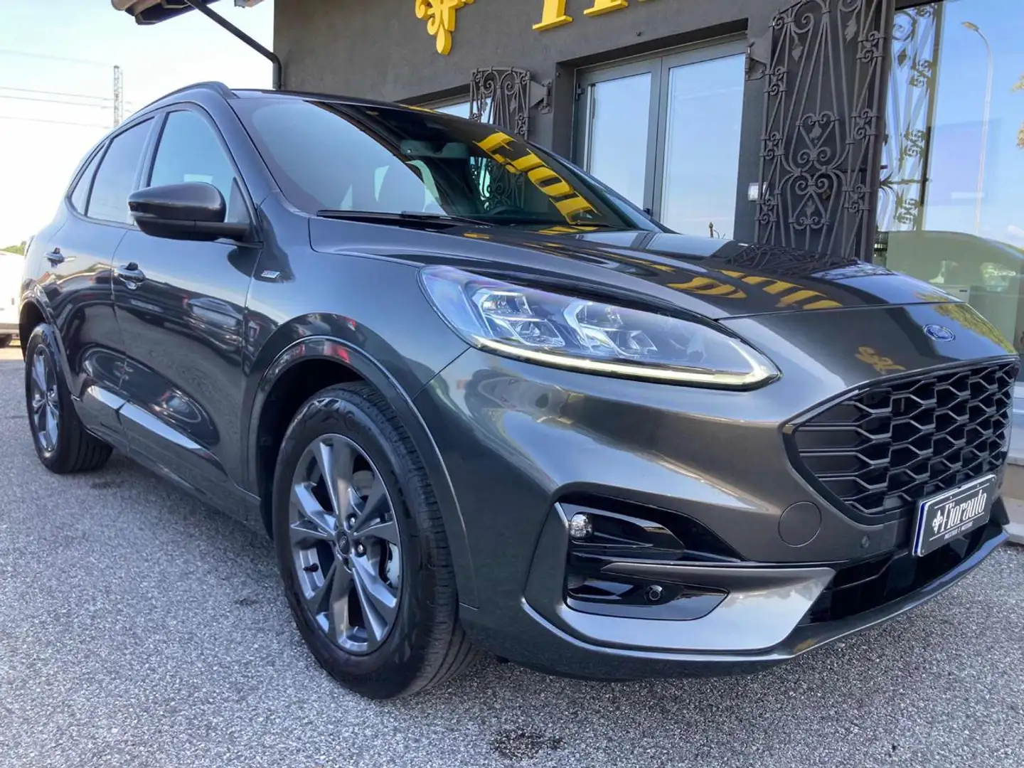 Ford Kuga 2.5 Full Hybrid 190 CV CVT 2WD ST-Line X Grigio - 2