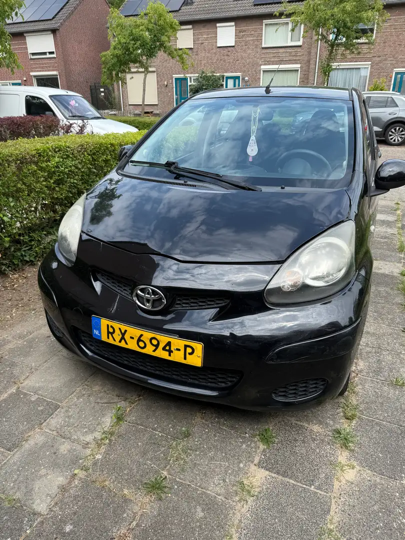 Toyota Aygo Aygo 1.0-12V Access Zwart - 1