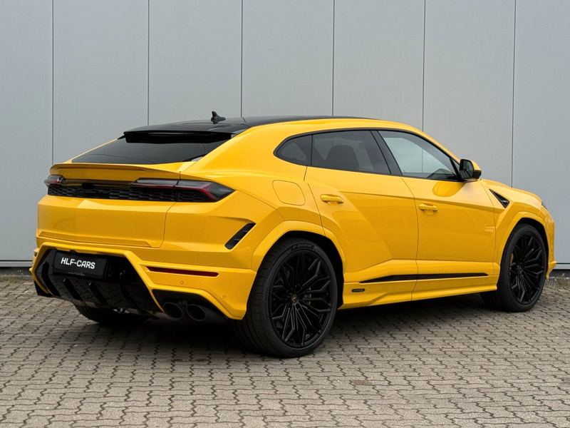 Lamborghini Urus URUS SE 4.0 V8*CARBON*PANO*B&O*PROD 2026 — photo 5