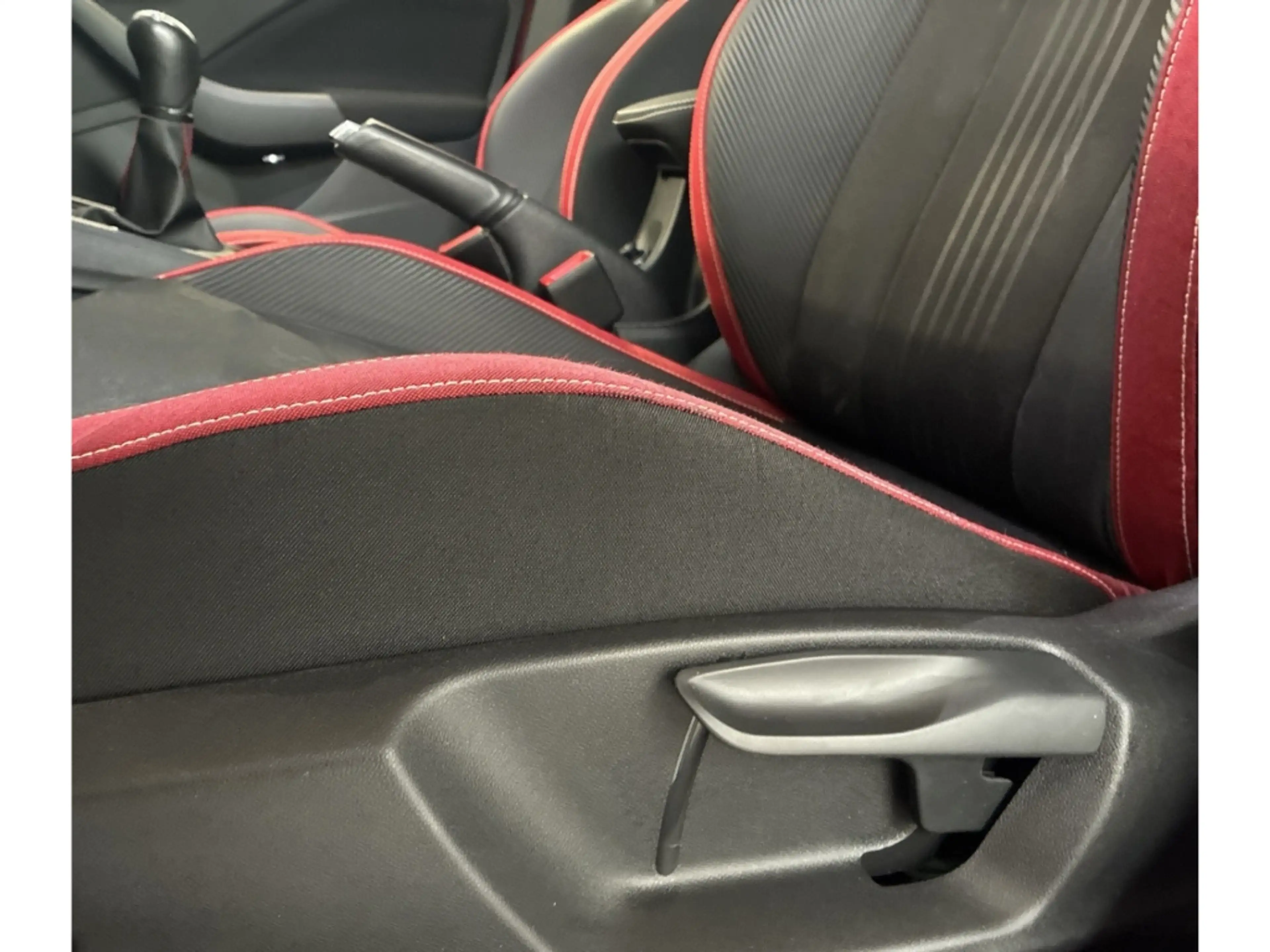 Skoda Scala 1.0 TSI Monte Carlo Bi.LED Pano Shz Tempomat — photo 9