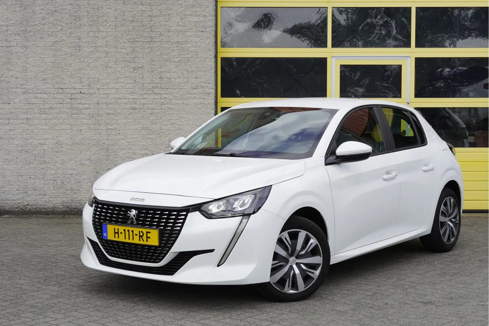 Peugeot 208 1.2 PureTech 5drs Blue Lease Active BJ2020 Led | P Wit - 1