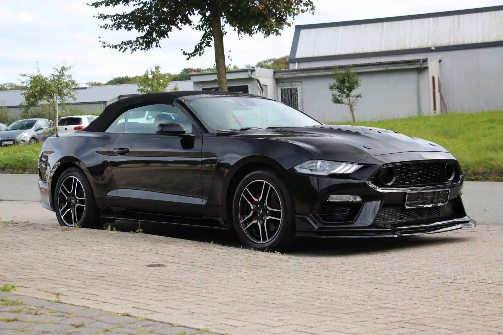 Ford Mustang 2.3 EcoBoost Cabrio / Premiumpaket Schwarz - 2